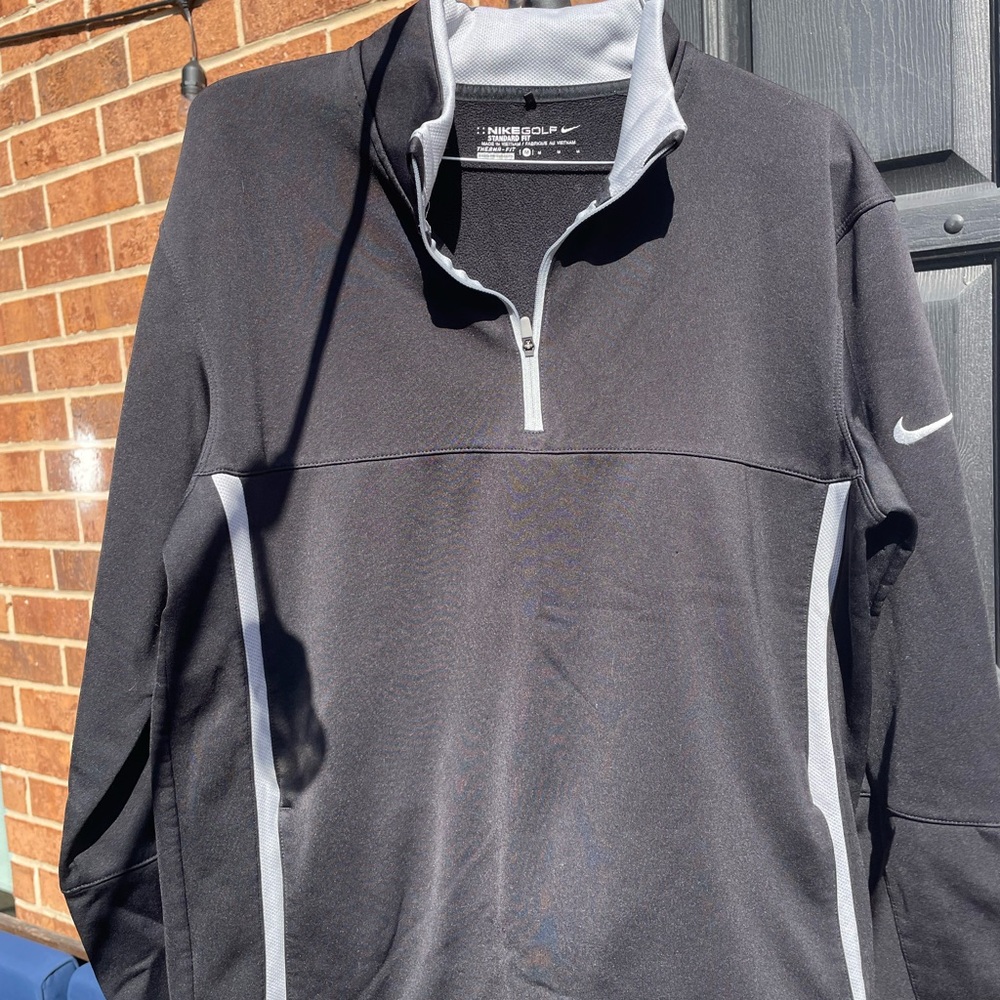 Nike Golf Men's Medium Quarter Zip Sweater